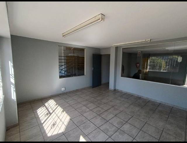 INDUSTRIAL PROPERTY TO RENT IN ROBERTVILLE